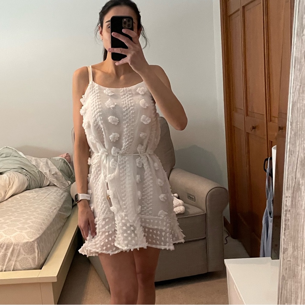 FAVLUX White Shift Dress